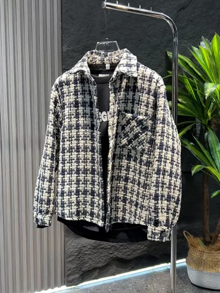 Мужская повседневная свободная стеганая куртка в клетку с воротником, зимняя модная классическая куртка в стиле преппи с одной пуговицей и длинными рукавами
Мужская повседневная свободная стеганая куртка в клетку с воротником, зимняя модная классическая куртка в стиле преппи с одной пуговицей и длинными рукавами