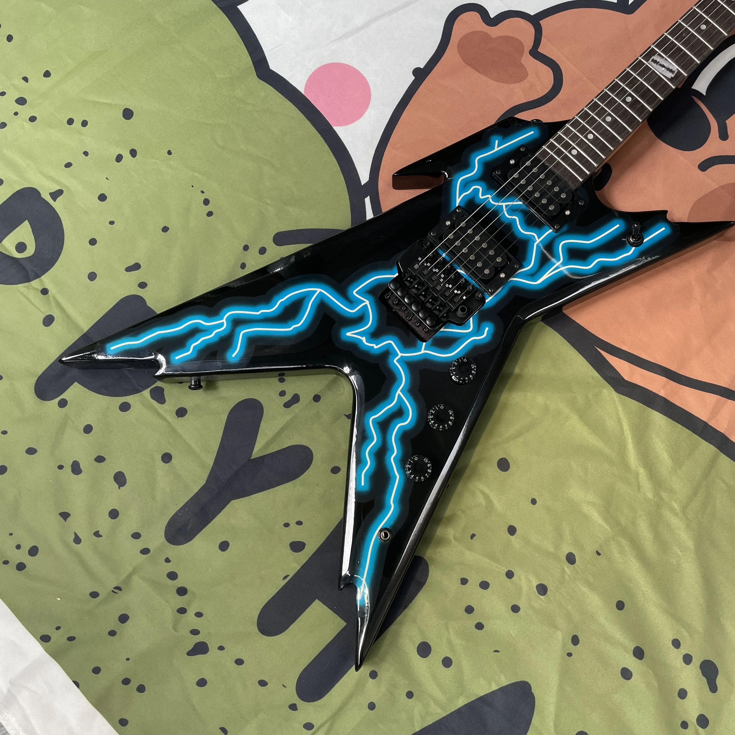 6-string electric guitar with HH pickups and double-locking tremolo system guitars, advanced/professional electric guitarra
6-string electric guitar with HH pickups and double-locking tremolo system guitars, advanced/professional electric guitarra