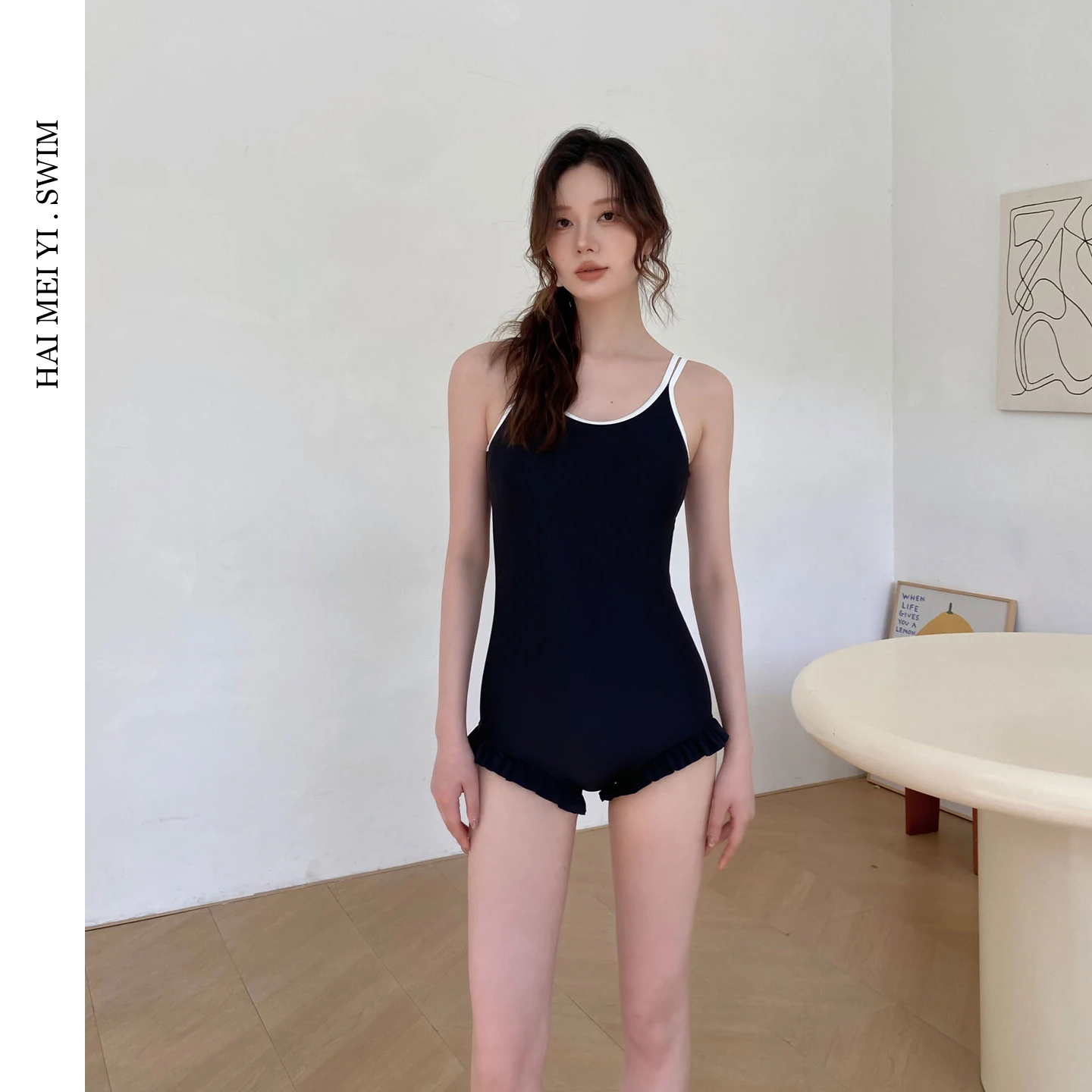 Simple Style Student Women's One-Piece Swimsuit Cover-Up Hot Spring Vacation Swimming Suit round Neck Design Ins Trend 2026
Simple Style Student Women's One-Piece Swimsuit Cover-Up Hot Spring Vacation Swimming Suit round Neck Design Ins Trend 2026