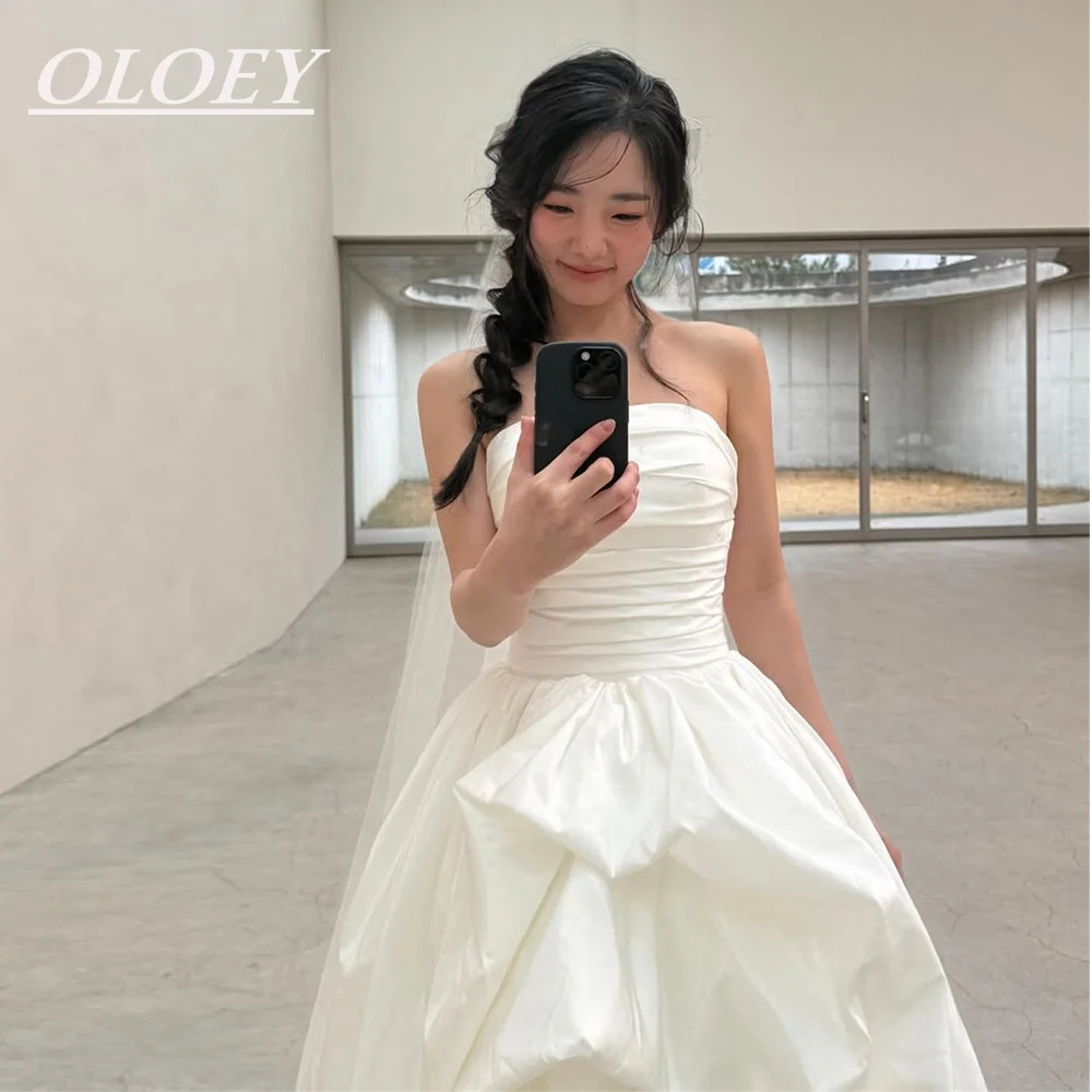 OLOEY Elegant Strapless A-line Wedding Dresses Korea Photoshoot Draped Side Split Puffy Bridal Gown Customized Corset Back
OLOEY Elegant Strapless A-line Wedding Dresses Korea Photoshoot Draped Side Split Puffy Bridal Gown Customized Corset Back