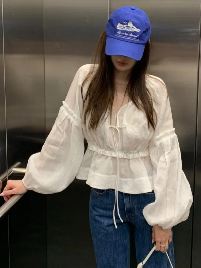 Chic Early Spring Women's Top 2026 Yearly Elegance V-neck Drawstring Waist Bubble Sleeve Chiffon Shirt Korean Style Long Sleeve
Chic Early Spring Women's Top 2026 Yearly Elegance V-neck Drawstring Waist Bubble Sleeve Chiffon Shirt Korean Style Long Sleeve