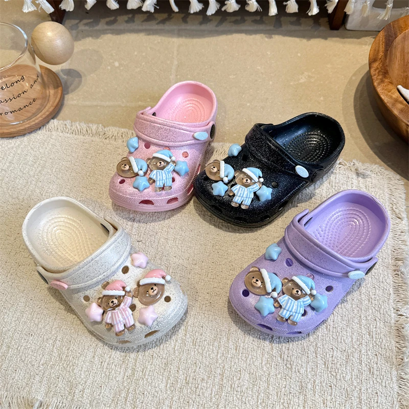 2026 Summer New Girls Cartoon Slippers Cute Bear Children Beach Shoes Slip-on Breathable Kids Non-slip EVA Slippers Lightweight
2026 Summer New Girls Cartoon Slippers Cute Bear Children Beach Shoes Slip-on Breathable Kids Non-slip EVA Slippers Lightweight