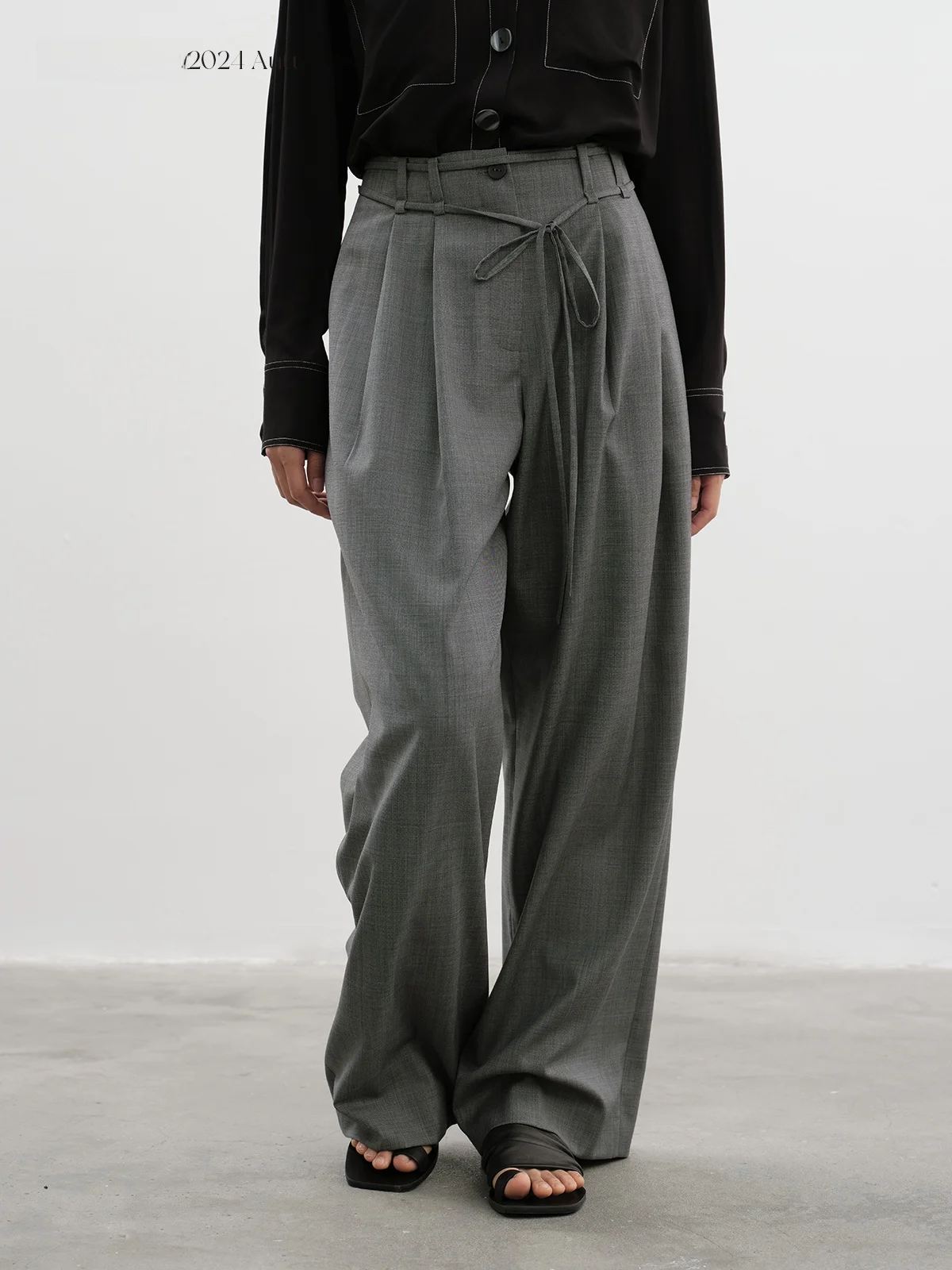 Color Woven Merino Wool Wide Leg Suit Pants with Belt Office Casual Women's Premium Fashion Trousers Movinglow
Color Woven Merino Wool Wide Leg Suit Pants with Belt Office Casual Women's Premium Fashion Trousers Movinglow