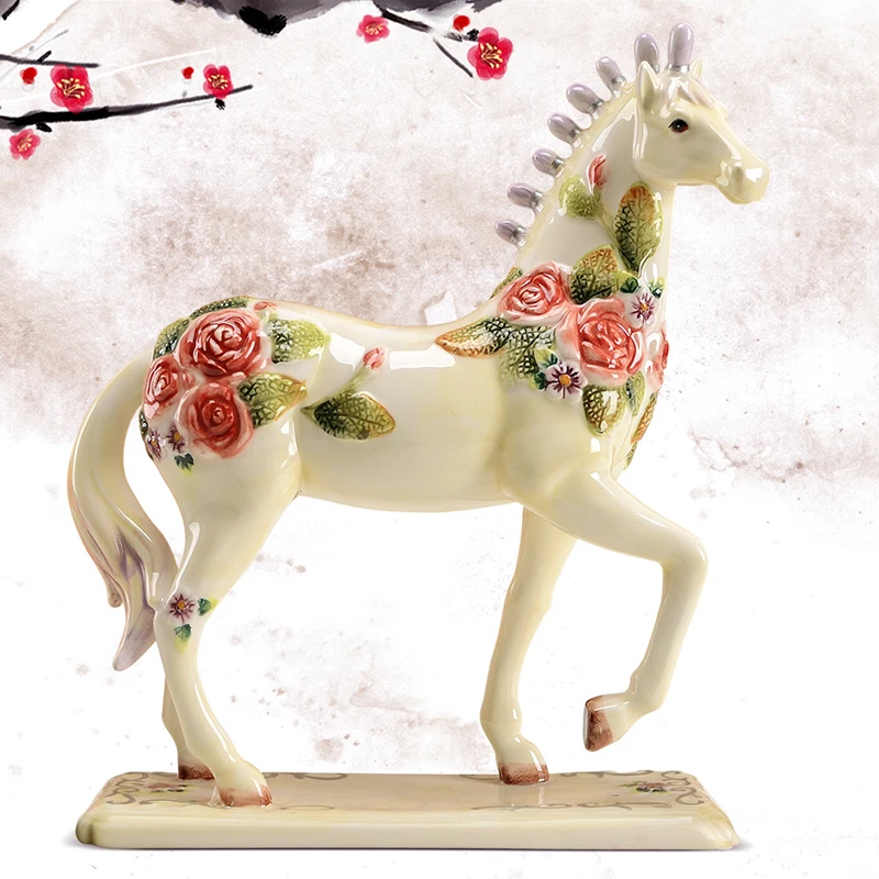 New Chinese hand-painted crafts horse ornaments living room TV cabinet wine cabinet decorations home creative cerami
New Chinese hand-painted crafts horse ornaments living room TV cabinet wine cabinet decorations home creative cerami