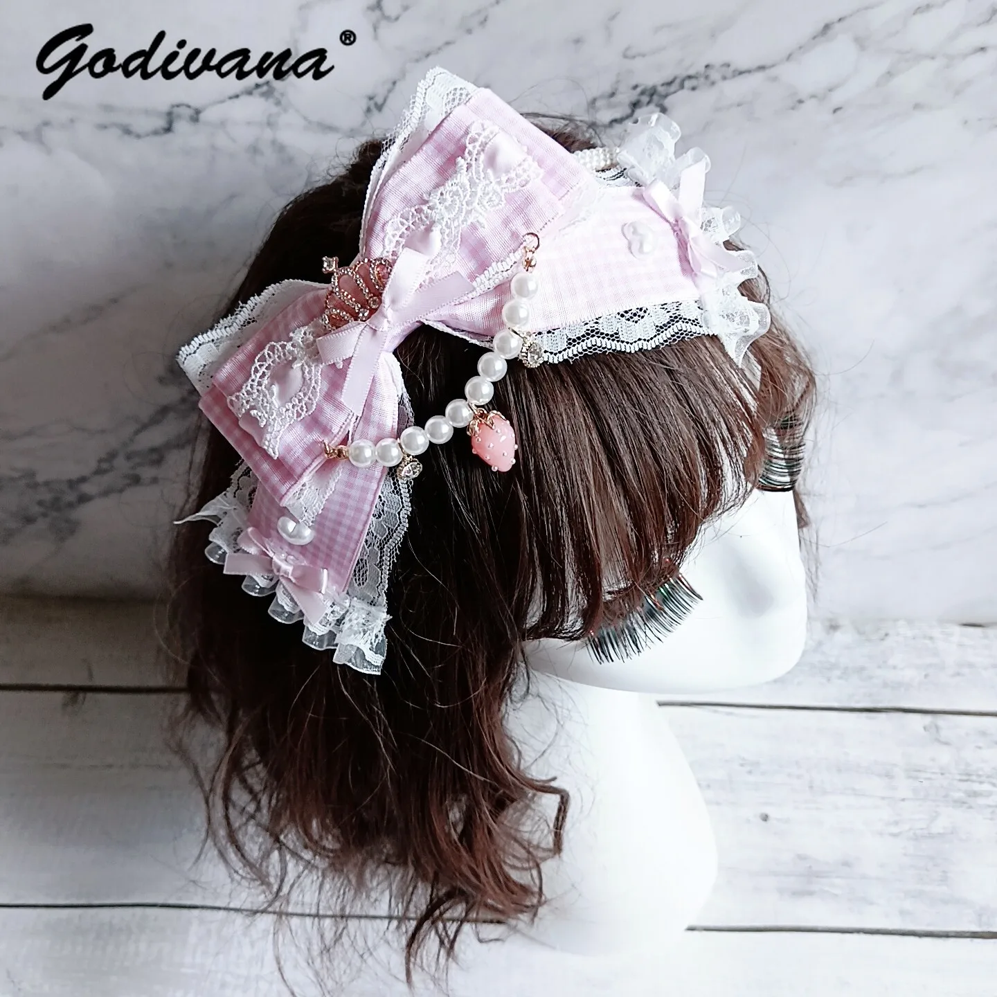 Japanese Style Sweet Rhinestone Crown Strawberry Lace Plaid Lolita Headband Girls Women's Pearl Beaded KC Hairhoop Headwear
Japanese Style Sweet Rhinestone Crown Strawberry Lace Plaid Lolita Headband Girls Women's Pearl Beaded KC Hairhoop Headwear