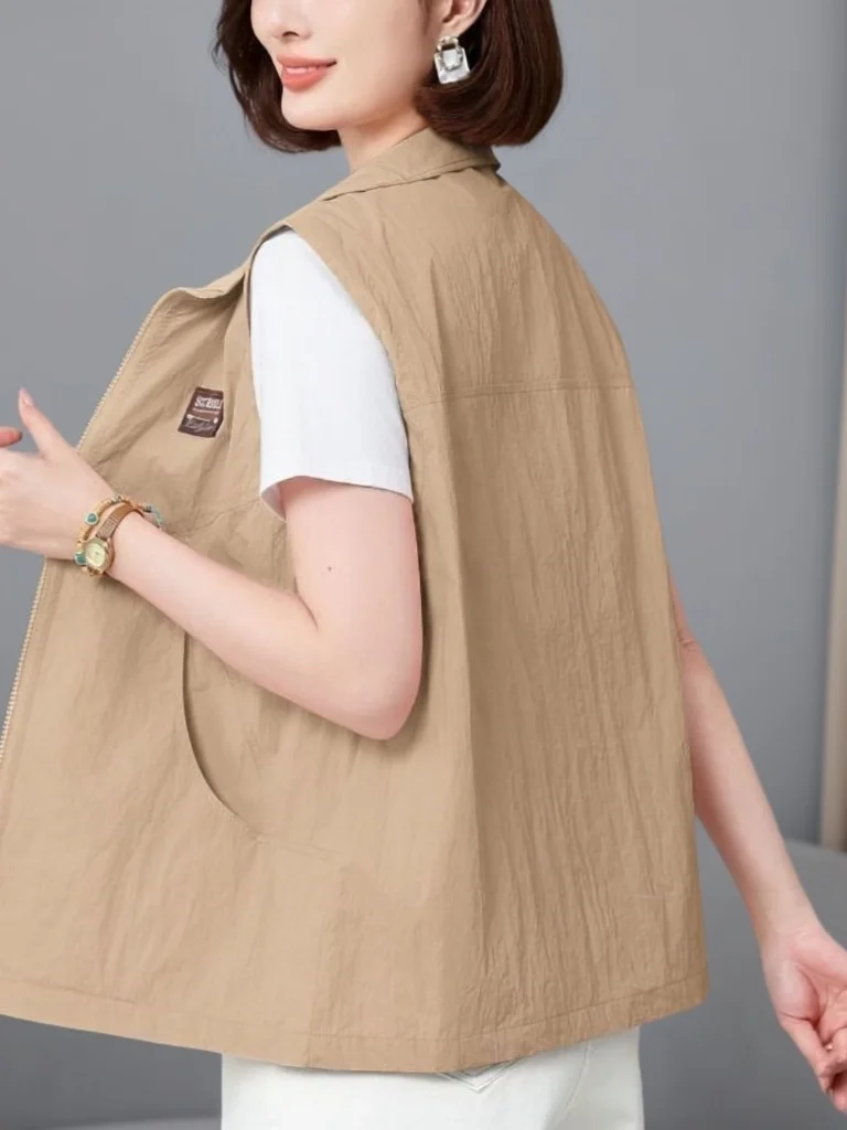 Middle-Aged Mom Summer Lightweight Casual Loose Women's Vest Fashionable Outerwear Sun Protection Short Polyester Jacket
Middle-Aged Mom Summer Lightweight Casual Loose Women's Vest Fashionable Outerwear Sun Protection Short Polyester Jacket
