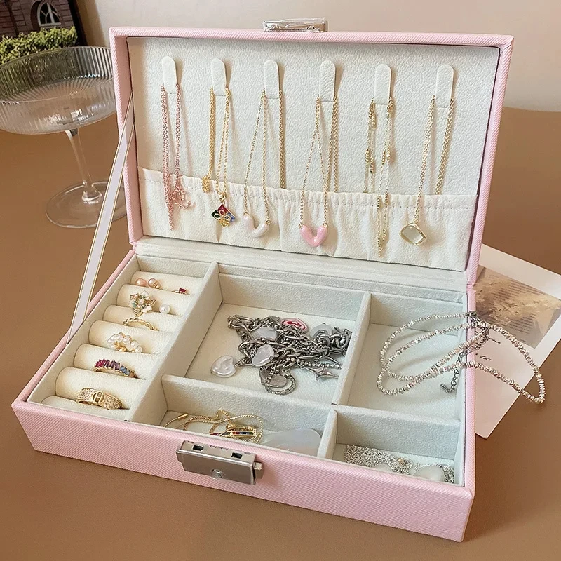 Big Size Large Capacity Dustproof Jewelry Box with Lock Earrings Necklace Ring Storage Packaging Display Boxes for Women
Big Size Large Capacity Dustproof Jewelry Box with Lock Earrings Necklace Ring Storage Packaging Display Boxes for Women
