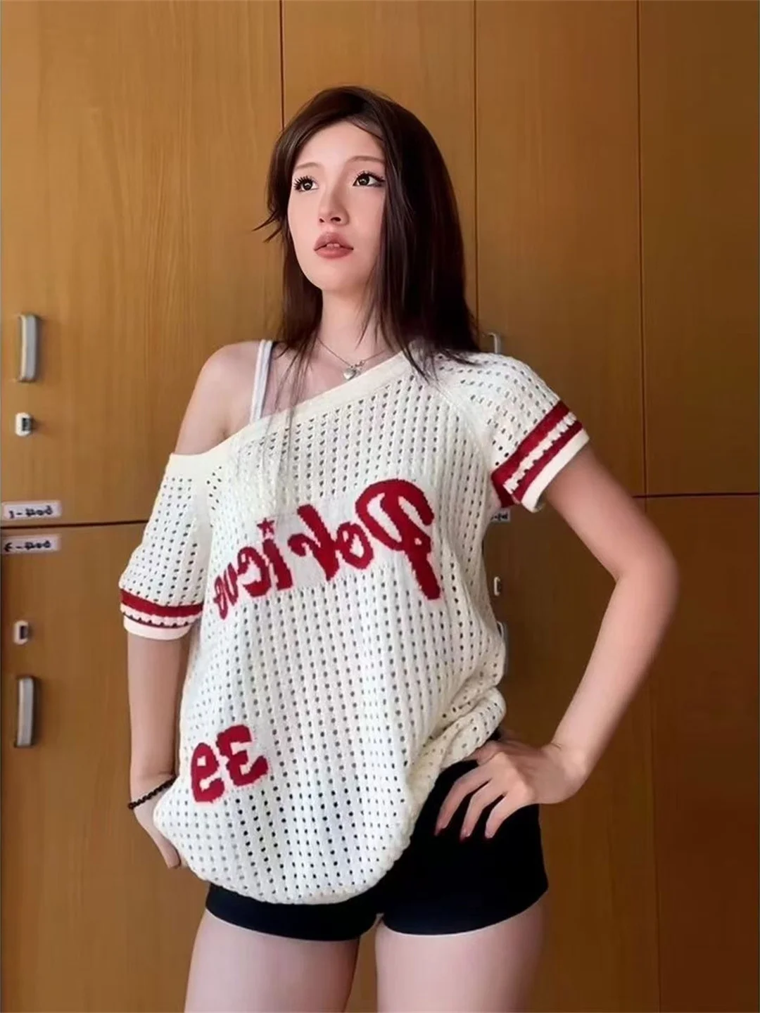 American Style Lazy Style Knitted Short Sleeve Top with Hollow out Design Shoulder Baring Summer Trendy Women's T-Shirt
American Style Lazy Style Knitted Short Sleeve Top with Hollow out Design Shoulder Baring Summer Trendy Women's T-Shirt