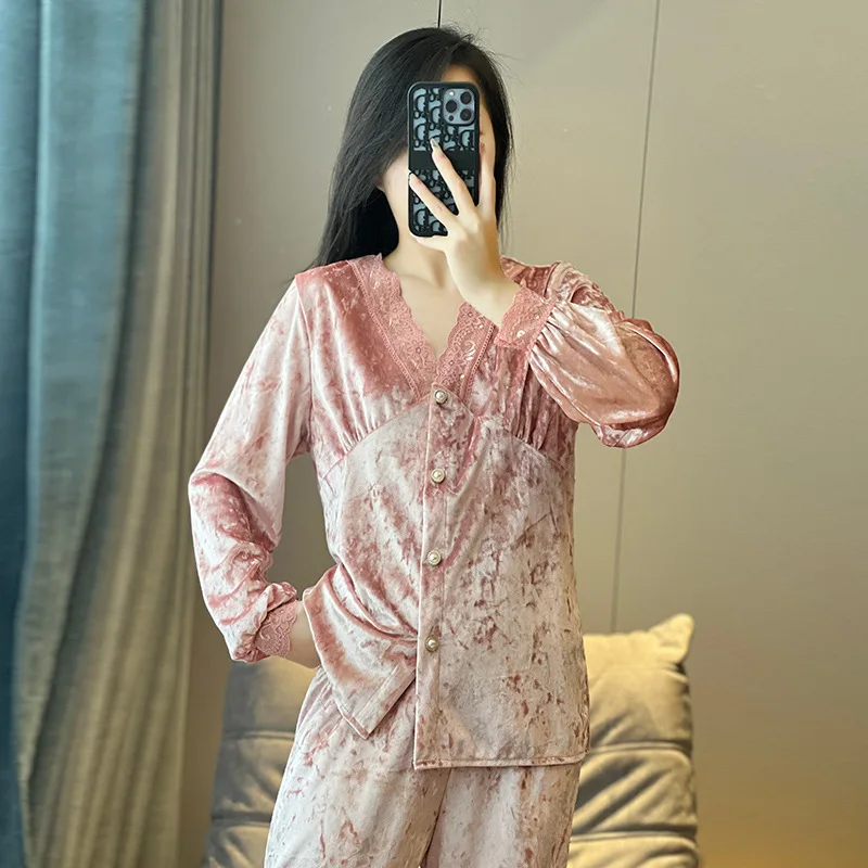 Lace Trim V-Neck Shirt Pants Women Autumn Winter Casual Velvet Warm Homewear Female Velour Pajamas Sets
Lace Trim V-Neck Shirt Pants Women Autumn Winter Casual Velvet Warm Homewear Female Velour Pajamas Sets