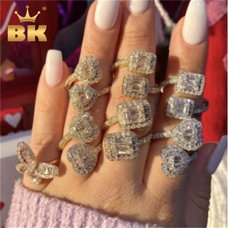 THE BLING KING Baguettecz Heart Rings Iced Out Bling Square Cubic Zirconia Rings Charm Luxury Jewelry Engagement Gift For Women
THE BLING KING Baguettecz Heart Rings Iced Out Bling Square Cubic Zirconia Rings Charm Luxury Jewelry Engagement Gift For Women