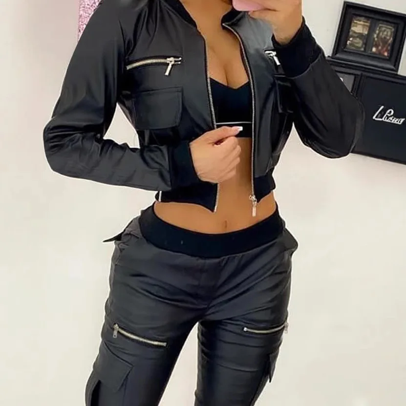 PU Leather Jacket Women Streetwear Solid Short Zipper Pocket Design Slim Fit Long Sleeves Coat Y2k Summer and Autumn New 2024
PU Leather Jacket Women Streetwear Solid Short Zipper Pocket Design Slim Fit Long Sleeves Coat Y2k Summer and Autumn New 2024