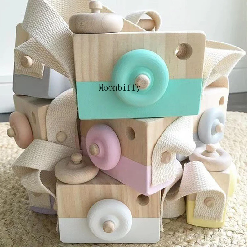 Wooden Camera Creative Props Decorative Ornaments Toys Cute Wooden Camera Toy Mini
Wooden Camera Creative Props Decorative Ornaments Toys Cute Wooden Camera Toy Mini