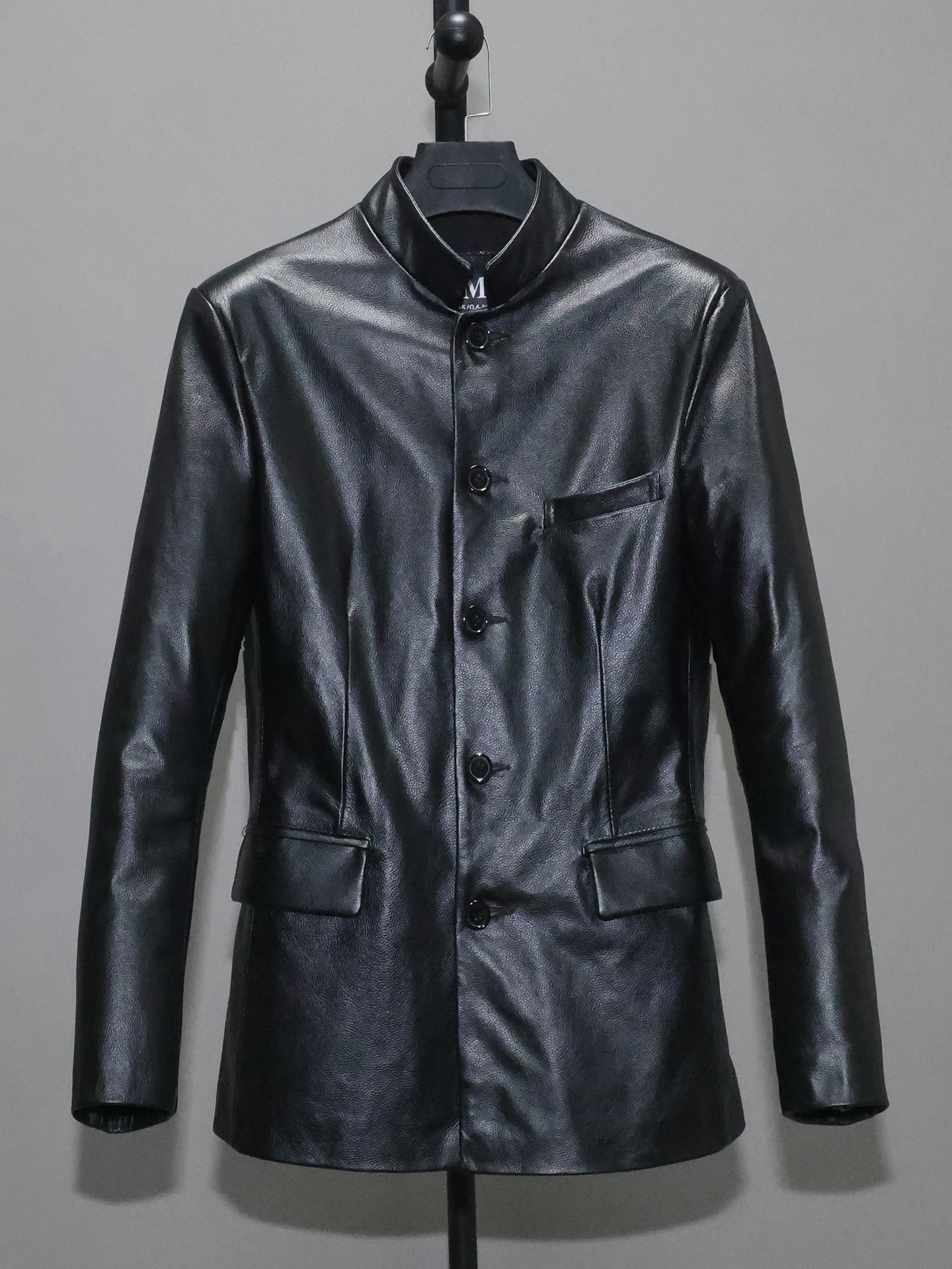 Top Layer Cowhide Genuine Real Leather Coat Men's Stand Collar Single-Breasted Zhongshan Suit Professional Casual Single Cotton
Top Layer Cowhide Genuine Real Leather Coat Men's Stand Collar Single-Breasted Zhongshan Suit Professional Casual Single Cotton