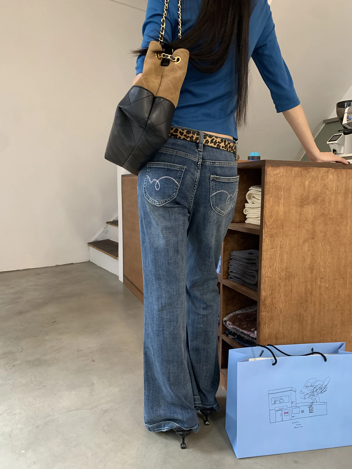 High Waist Bell Bot Blue Denim Jeans Women's Loose Fit American Sle Pants Wide Leg Early Autumn Faion by G Sle
High Waist Bell Bot Blue Denim Jeans Women's Loose Fit American Sle Pants Wide Leg Early Autumn Faion by G Sle