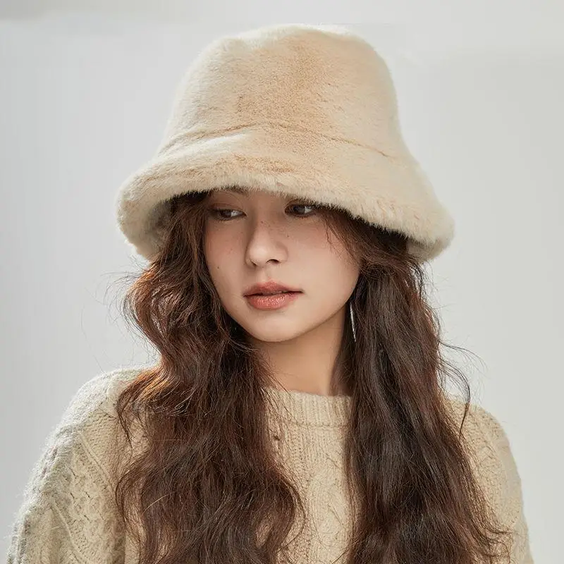 Fluffy Fur Fisherman Hat Women Winter Plush Windproof Panama Cap Korean Thicken Bucket Hat Outdoor Casual Ear Protection Cap
Fluffy Fur Fisherman Hat Women Winter Plush Windproof Panama Cap Korean Thicken Bucket Hat Outdoor Casual Ear Protection Cap