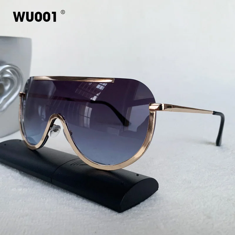 New Oversized Women Blue Yellow Gradient Huge Sunglasses Curved Fashion Rimless Metal Shades Personality Female Eyewear Prop
New Oversized Women Blue Yellow Gradient Huge Sunglasses Curved Fashion Rimless Metal Shades Personality Female Eyewear Prop