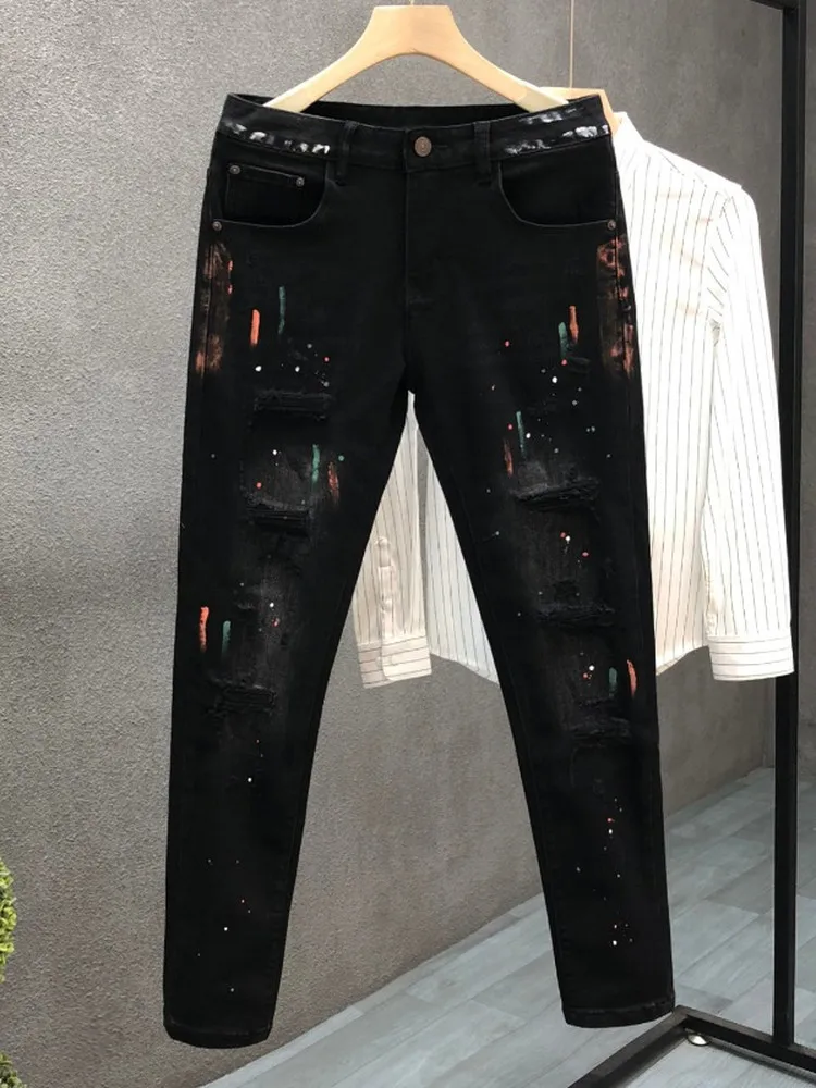 Trendy fiti Paint Splatter Denim Jeans Men's Slim Fit Hole Versatile Men's Long Pants Faionable Wear Resistant Sinkage
Trendy fiti Paint Splatter Denim Jeans Men's Slim Fit Hole Versatile Men's Long Pants Faionable Wear Resistant Sinkage