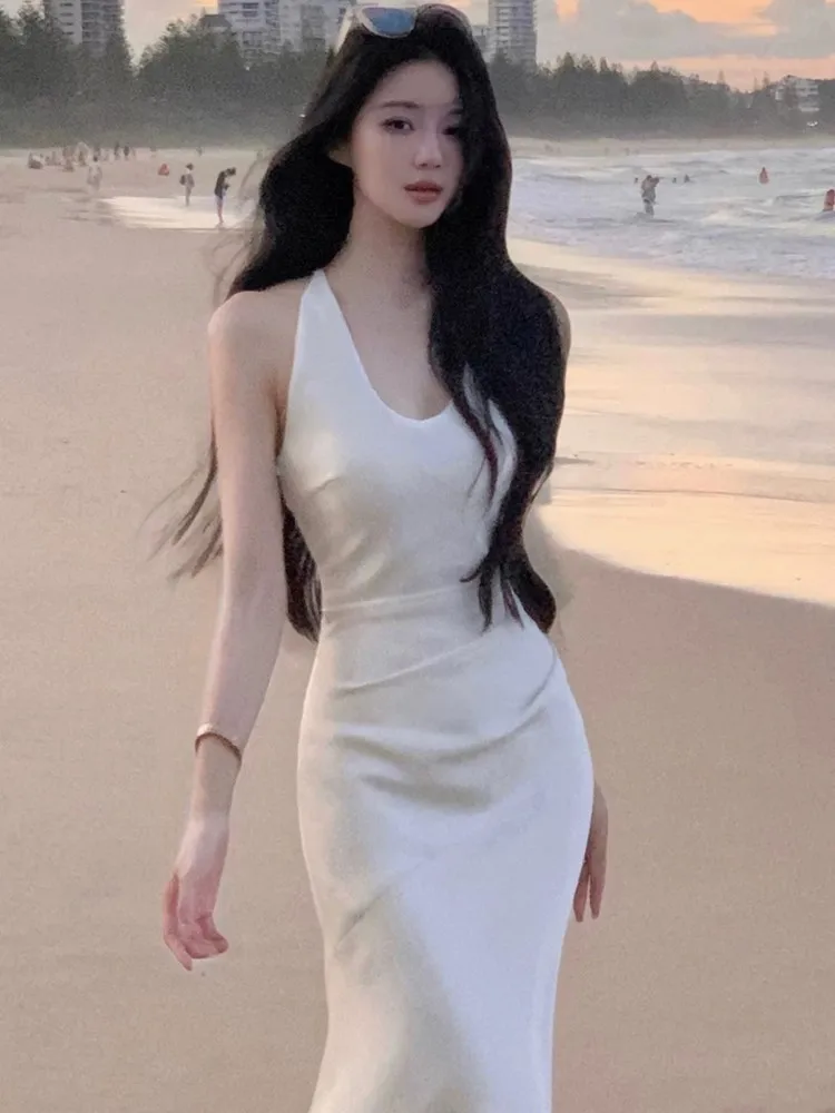 Elegant V-Neck Slim Long Dress For Women Sleeveless Sexy Evening Dresses Luxury Satin French Woman Clothing Vestido Blanco 2025
Elegant V-Neck Slim Long Dress For Women Sleeveless Sexy Evening Dresses Luxury Satin French Woman Clothing Vestido Blanco 2025