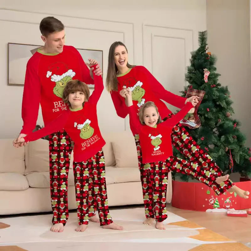 Christmas Family Cartoon Print Pajamas Set Baby Romper Dog for Grandpa Grandma Dad Mom Daughter Son Matching Clothes Outfits 
Christmas Family Cartoon Print Pajamas Set Baby Romper Dog for Grandpa Grandma Dad Mom Daughter Son Matching Clothes Outfits