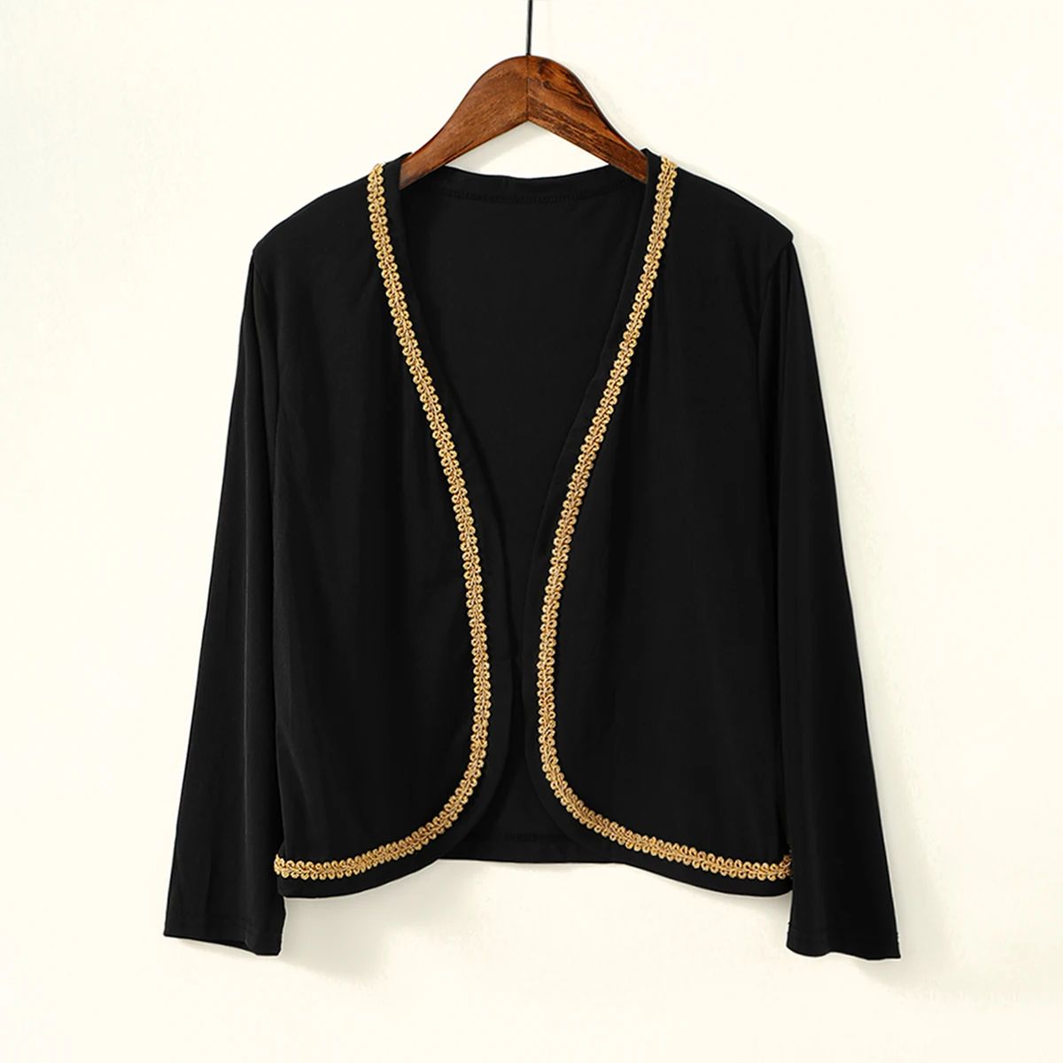 Модный черный ледяной шелковый кардиган для похудения, украшенный свитер с круглым вырезом для женщин больших размеров, осеннее новое поступление 
Модный черный ледяной шелковый кардиган для похудения, украшенный свитер с круглым вырезом для женщин больших размеров, осеннее новое поступление