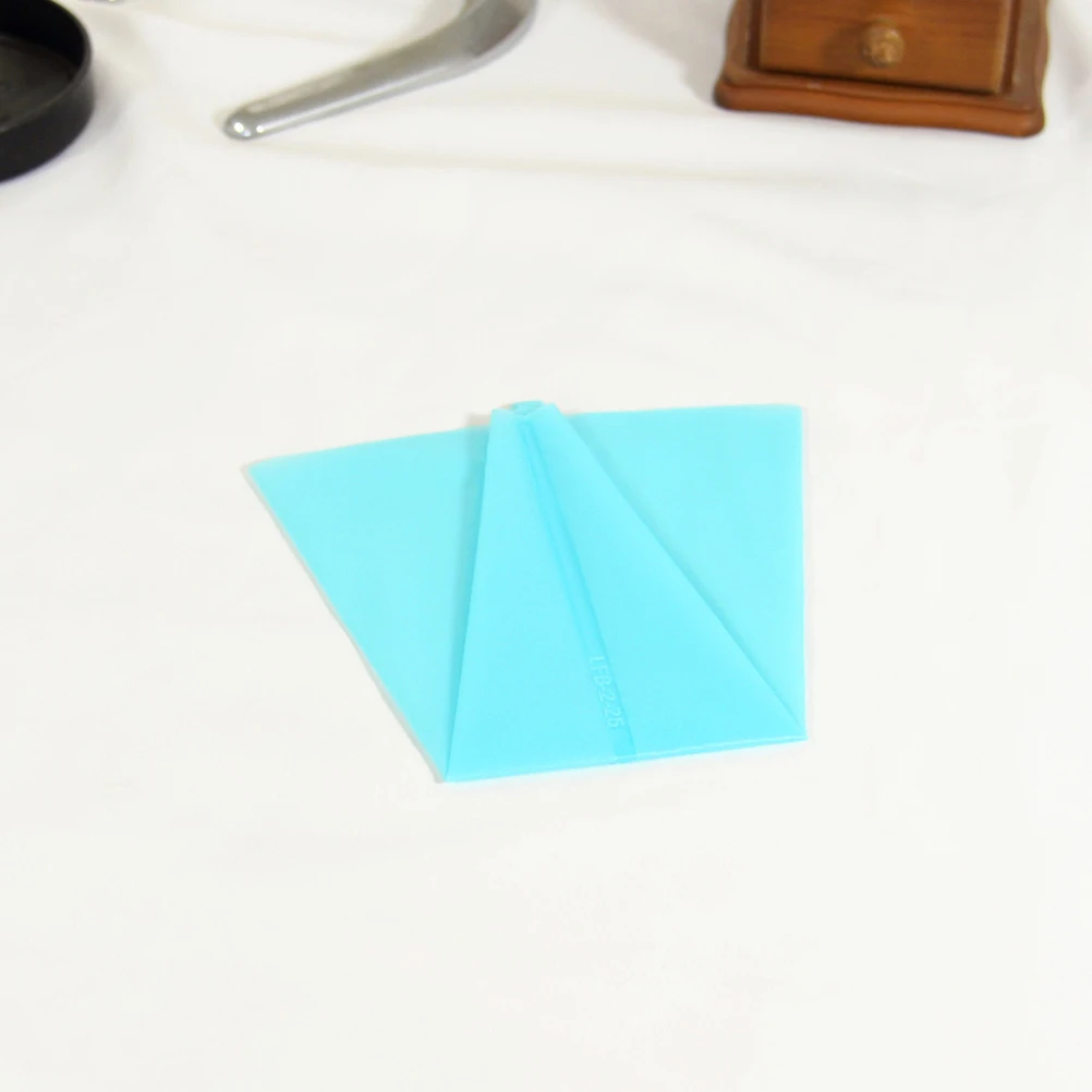 Набор из 3 кондитерских мешков из ТПУ, многоразовые пакеты для украшения торта с глазурью, 3 размерами для проектов выпечки, безопасные, нетоксичные, экологически чистые 
Набор из 3 кондитерских мешков из ТПУ, многоразовые пакеты для украшения торта с глазурью, 3 размерами для проектов выпечки, безопасные, нетоксичные, экологически чистые