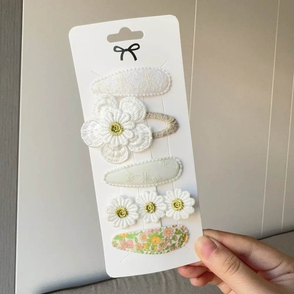 5 Pcs/set Unique Cute Printed Hair Clips Set Fabric Daisy Style Floral Hair Accessories All-match Sweet Hairpin Ornaments Party
5 Pcs/set Unique Cute Printed Hair Clips Set Fabric Daisy Style Floral Hair Accessories All-match Sweet Hairpin Ornaments Party