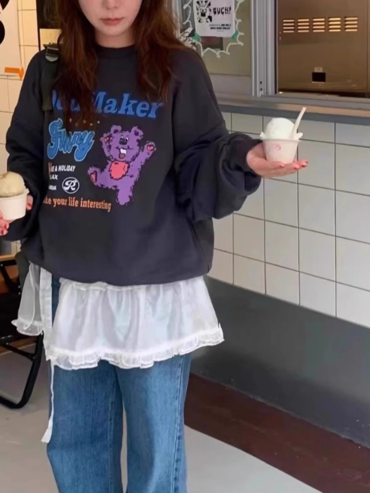 Корейская юбка с кружевной отделкой и дизайном фартука Юбка трапециевидной формы из полиэфирного волокна свободного покроя из тонкого материала Весенний сезон
Корейская юбка с кружевной отделкой и дизайном фартука Юбка трапециевидной формы из полиэфирного волокна свободного покроя из тонкого материала Весенний сезон