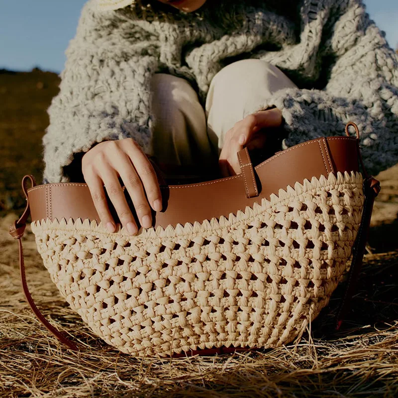 Retro Bohemian Female Large Capacity Basket Bag New Fashion Grass Woven Portable Beach Single Shoulder Bags
Retro Bohemian Female Large Capacity Basket Bag New Fashion Grass Woven Portable Beach Single Shoulder Bags