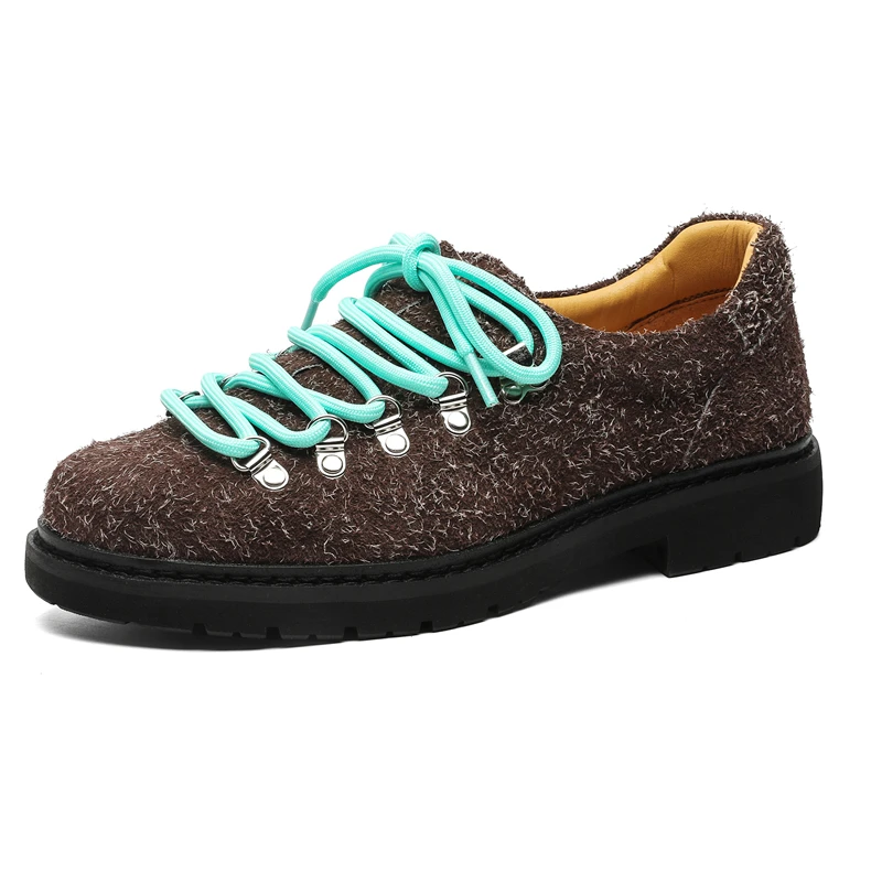 2026 Designer Personalized Trendy Men Casual Leather Shoes Cow Suede Mens British Style Colorful Shoelaces Derby Shoe Moccasins
2026 Designer Personalized Trendy Men Casual Leather Shoes Cow Suede Mens British Style Colorful Shoelaces Derby Shoe Moccasins