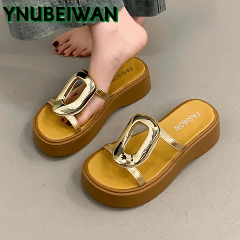 Platform Flats Women Slippers New Fashion Sandals Casual Summer Shoes 2025 Sport Slingback Beach Walking Shoes Woman Flip Flops
Platform Flats Women Slippers New Fashion Sandals Casual Summer Shoes 2025 Sport Slingback Beach Walking Shoes Woman Flip Flops