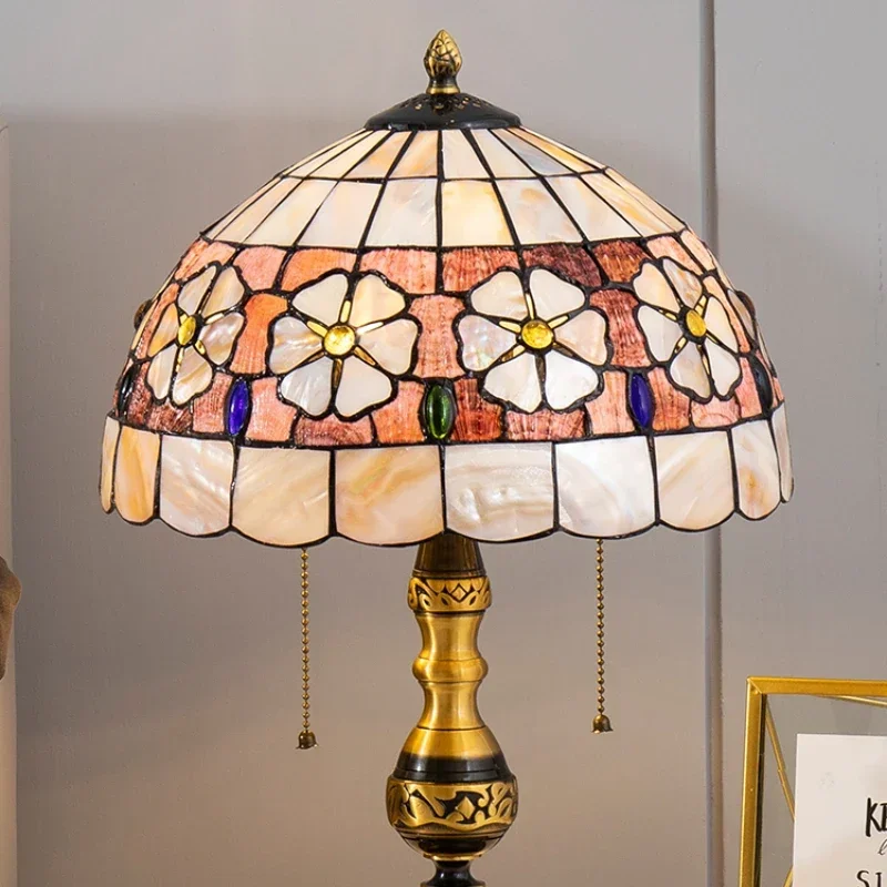 European Style Shell Table Lamp Bedroom Bedside Lamp Wedding Room Personality Retro Warm Wedding American Copper Study Lamp
European Style Shell Table Lamp Bedroom Bedside Lamp Wedding Room Personality Retro Warm Wedding American Copper Study Lamp