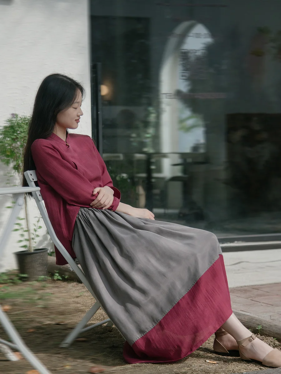 Artistic Style Half-length Skirt with Copper Ammonia Fiber And Silk Loose Waist Sand Washed Design by Yushan Ji
Artistic Style Half-length Skirt with Copper Ammonia Fiber And Silk Loose Waist Sand Washed Design by Yushan Ji