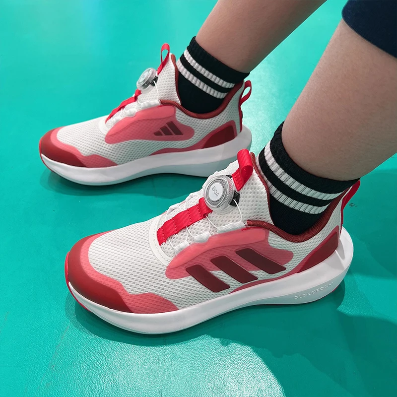 Детская спортивная обувь Adidas FORTARUN 3.0 Junior, дышащие кроссовки с мягкой подкладкой JP5803
Детская спортивная обувь Adidas FORTARUN 3.0 Junior, дышащие кроссовки с мягкой подкладкой JP5803