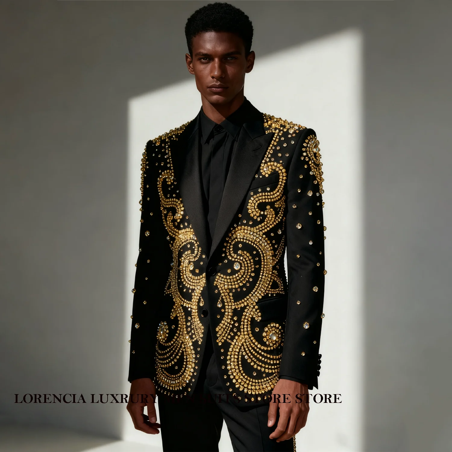 Elegant Rhinestones Beaded Men Customized Suits Slim Fit Wedding Tuxedos 2 Pieces Sets Groom Male Blazers Peak Lapel Ropa hombre
Elegant Rhinestones Beaded Men Customized Suits Slim Fit Wedding Tuxedos 2 Pieces Sets Groom Male Blazers Peak Lapel Ropa hombre