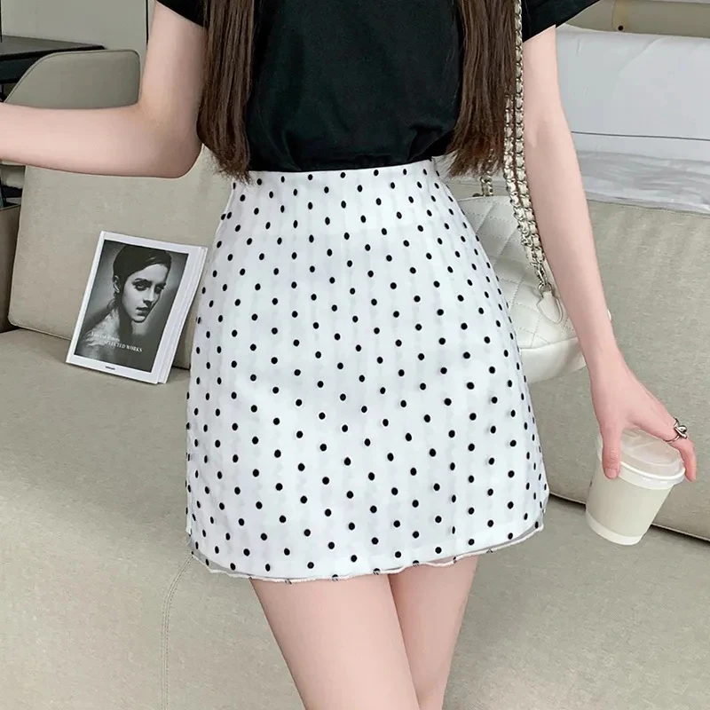 Korean Elegant Polka Dot Skirt Women Summer Sexy Chiffon Mini Skirt Sweet Mesh High Waisted Commuter Pencil Skirt
Korean Elegant Polka Dot Skirt Women Summer Sexy Chiffon Mini Skirt Sweet Mesh High Waisted Commuter Pencil Skirt
