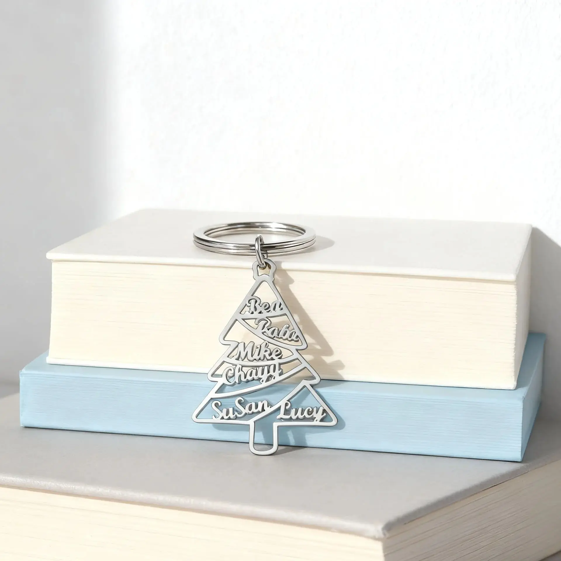 Моя форма, брелки с буквами на заказ, брелок из нержавеющей стали для рождественской елки, 1-6 имен, персонализированные ювелирные изделия, подарки для семьи 
Моя форма, брелки с буквами на заказ, брелок из нержавеющей стали для рождественской елки, 1-6 имен, персонализированные ювелирные изделия, подарки для семьи