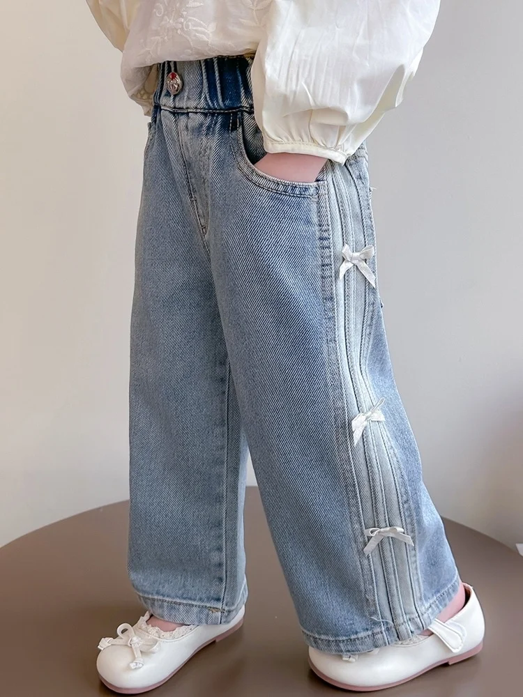 Spring Autumn Knot Wide Leg Jeans for Little Girls Fashionable Stylish High Waist Light Blue Long Pants
Spring Autumn Knot Wide Leg Jeans for Little Girls Fashionable Stylish High Waist Light Blue Long Pants