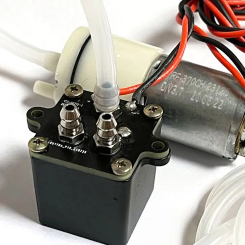 Henglong Metal Smoke Gearbox Unit for 1/16 RC Tank 6.0 6.1 6.1S MainBoard Model Toys Gift TH16753
Henglong Metal Smoke Gearbox Unit for 1/16 RC Tank 6.0 6.1 6.1S MainBoard Model Toys Gift TH16753