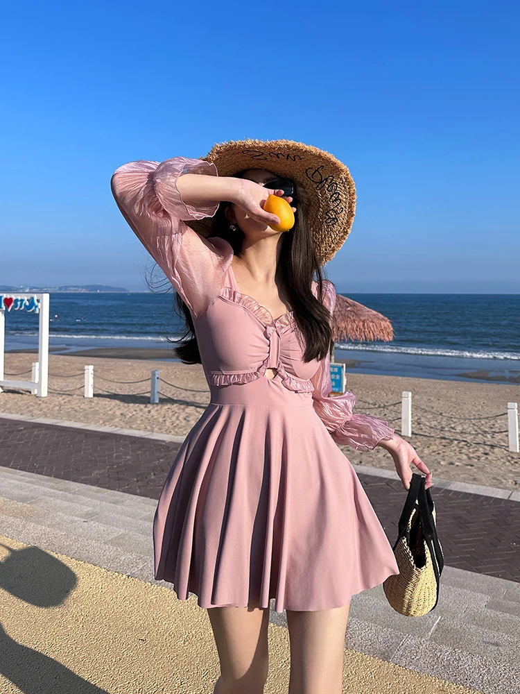 plus Size Swimsuit for Girls Long Sleeve Thermal Spa Suitable Conservative Design Hide Belly Flattering Swimwear
plus Size Swimsuit for Girls Long Sleeve Thermal Spa Suitable Conservative Design Hide Belly Flattering Swimwear