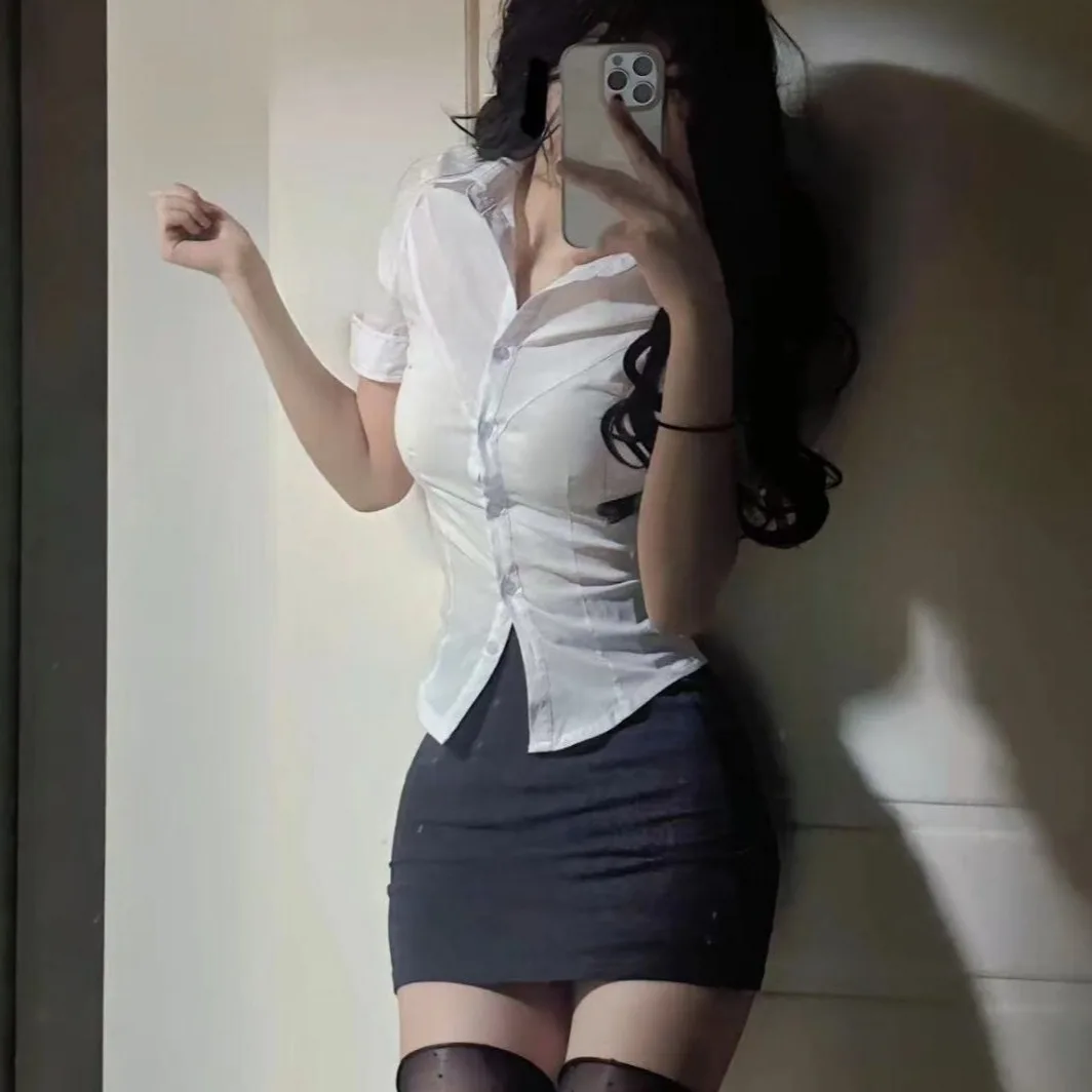 Pure Desire Style Women's Shirt Short Sleeve Bodycon White Set Sexy Spicy Girl Tight Butt Short Skirt Fashionable Summer Outfit
Pure Desire Style Women's Shirt Short Sleeve Bodycon White Set Sexy Spicy Girl Tight Butt Short Skirt Fashionable Summer Outfit