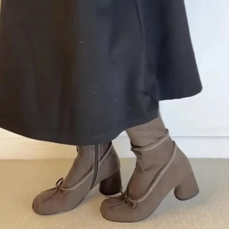 French Ballet Style Thick Heel Skinny Boots Women's Butterfly-Knot Round Toe Short Boots Side Zipper Elastic Mid-Calf Boots
French Ballet Style Thick Heel Skinny Boots Women's Butterfly-Knot Round Toe Short Boots Side Zipper Elastic Mid-Calf Boots