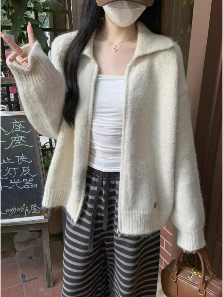 Vintage Fashion Women Yellow Beige Long Sleeved Cardigan Sweater Autumn Winter Grey Elegant Double Zipper Short Knitted Tops New
Vintage Fashion Women Yellow Beige Long Sleeved Cardigan Sweater Autumn Winter Grey Elegant Double Zipper Short Knitted Tops New