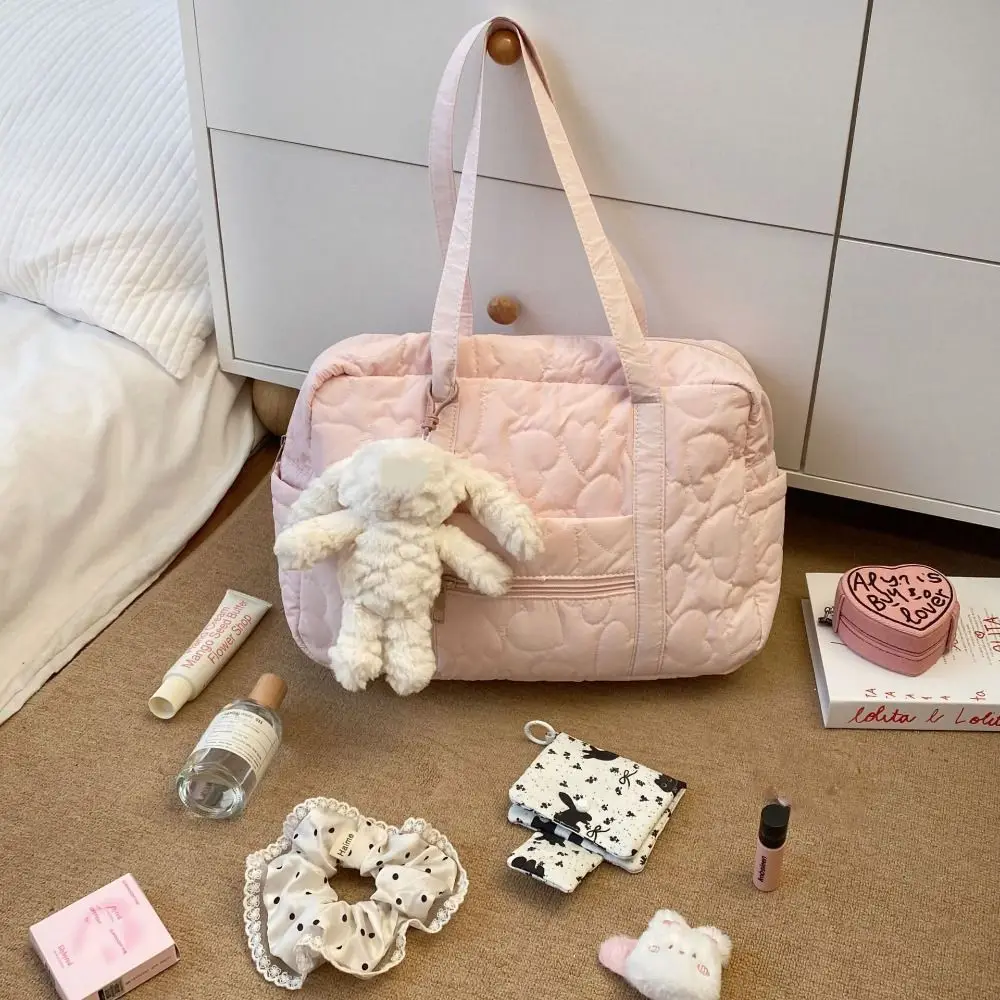 Sweet Underarm Bag Travel Luggage Bag Heart Korean Style Mommy Bag Nylon Large Capacity Travel Storage Bag Office Worker
Sweet Underarm Bag Travel Luggage Bag Heart Korean Style Mommy Bag Nylon Large Capacity Travel Storage Bag Office Worker