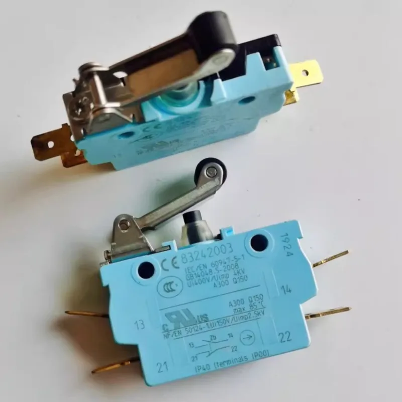 1pcs French Crouzet 83242003 Micro limit travel switch
1pcs French Crouzet 83242003 Micro limit travel switch