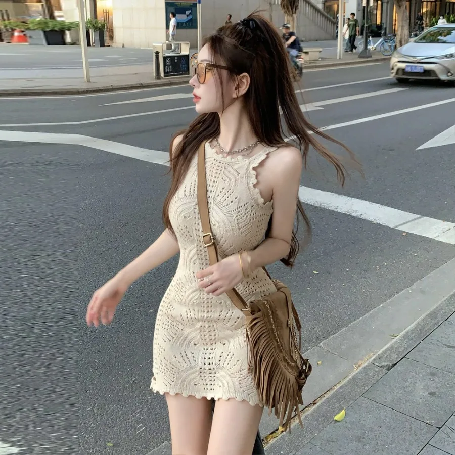 【New style】18YX36752026 Pure desire hot girl hollow design knitted suspender sleeveless dress
【New style】18YX36752026 Pure desire hot girl hollow design knitted suspender sleeveless dress