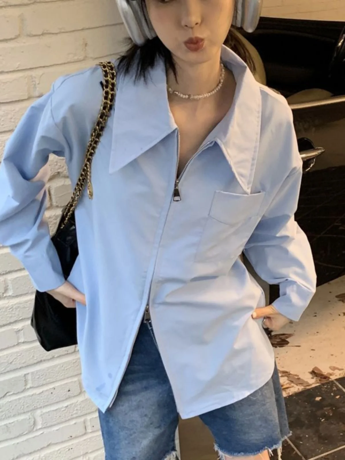 White Long Sleeve Collar Loose Fit Women's Shirt Double Zipper Design Slimming Spring Autumn Casual Fashion Pure Color
White Long Sleeve Collar Loose Fit Women's Shirt Double Zipper Design Slimming Spring Autumn Casual Fashion Pure Color
