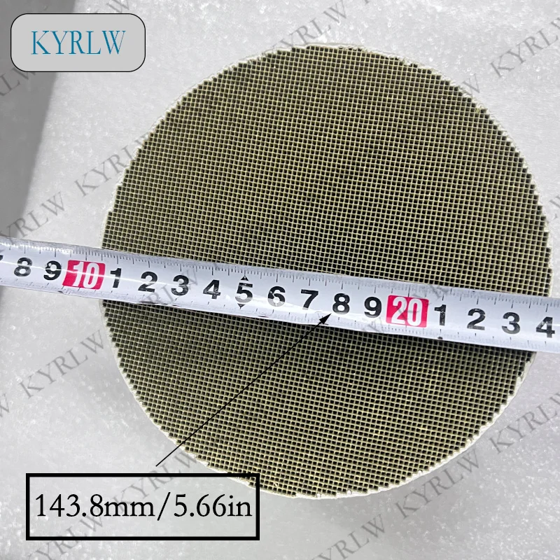 143.8*101.6mm Copper Based SCR Catalyst Selective Catalytic Reduction Core for Diesel Exhaust System
143.8*101.6mm Copper Based SCR Catalyst Selective Catalytic Reduction Core for Diesel Exhaust System