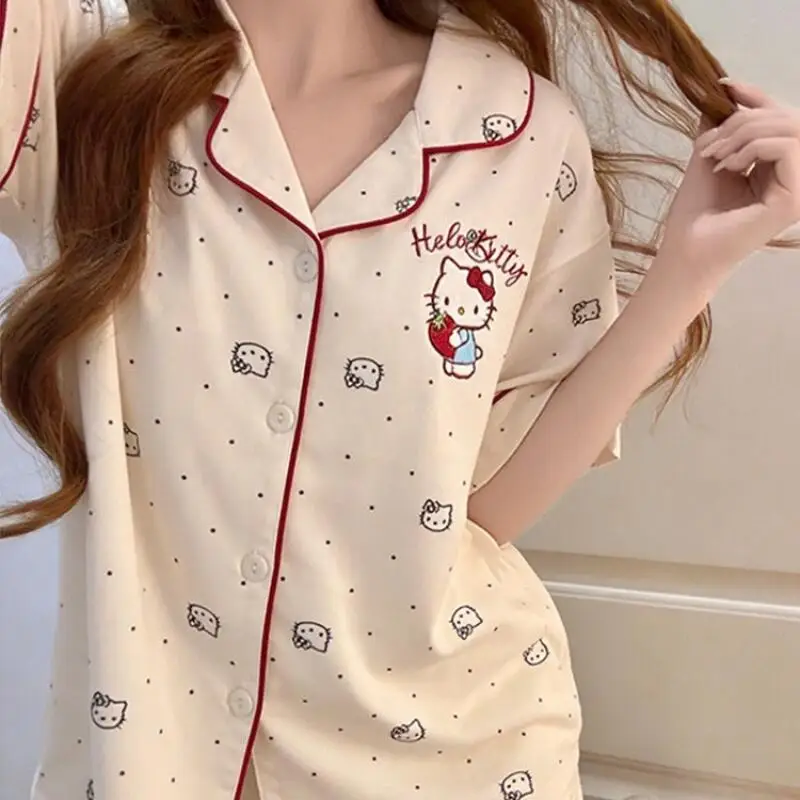 Women's Doll Collar Short Sleeve Shorts Pajamas Set Cardigan Summer New Cartoon Home Clothes Girls Korean Soft Two-Piece Set
Women's Doll Collar Short Sleeve Shorts Pajamas Set Cardigan Summer New Cartoon Home Clothes Girls Korean Soft Two-Piece Set
