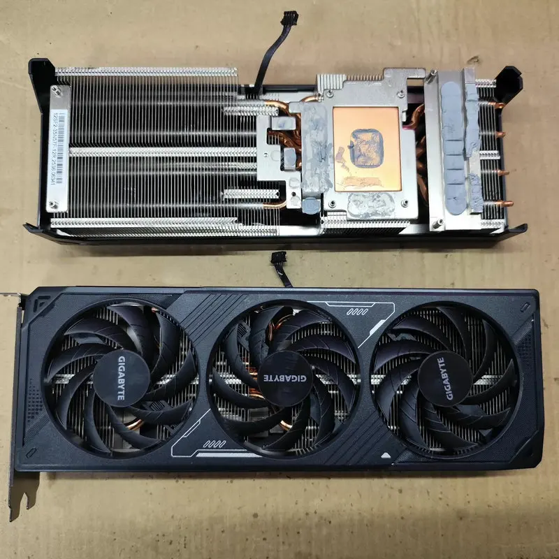 The Radiator Cooler for Gigabyte RTX5070 GV-N5070WF30C- 12GD Video Card with Backplate
The Radiator Cooler for Gigabyte RTX5070 GV-N5070WF30C- 12GD Video Card with Backplate