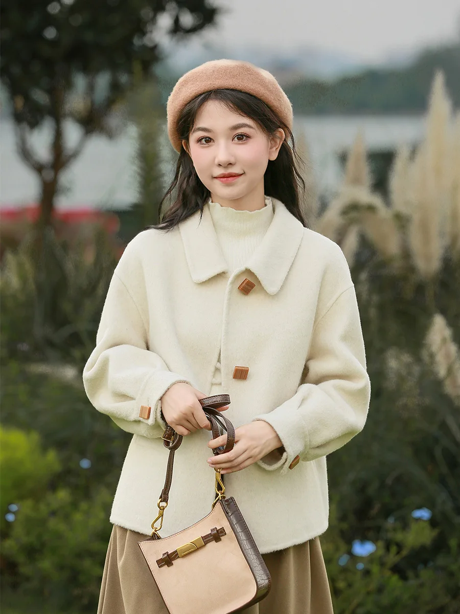 Двустороннее шерстяное пальто для женщин, однотонное пальто Left Bank Small Fraance Sle, осень-зима, Новое поступление, для поездок на работу
Двустороннее шерстяное пальто для женщин, однотонное пальто Left Bank Small Fraance Sle, осень-зима, Новое поступление, для поездок на работу